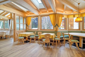 Гостиница Hotel Cesa Edelweiss  Кампителло
